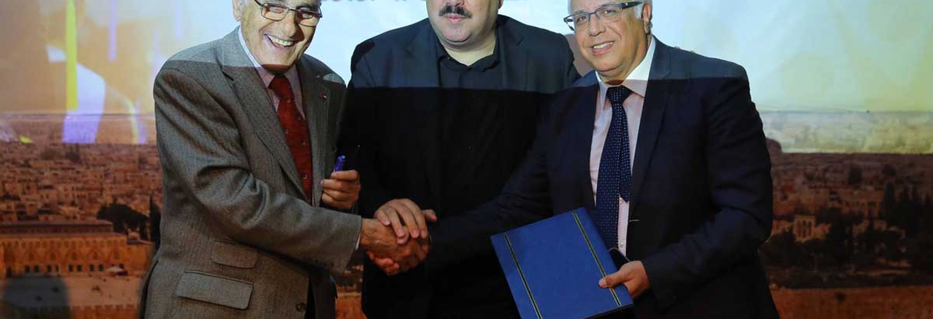 Bachelors Scholarships for Jerusalem students from Al-Quds Fund and Endowment
